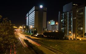 Sana Metropolitan Hotel  4*